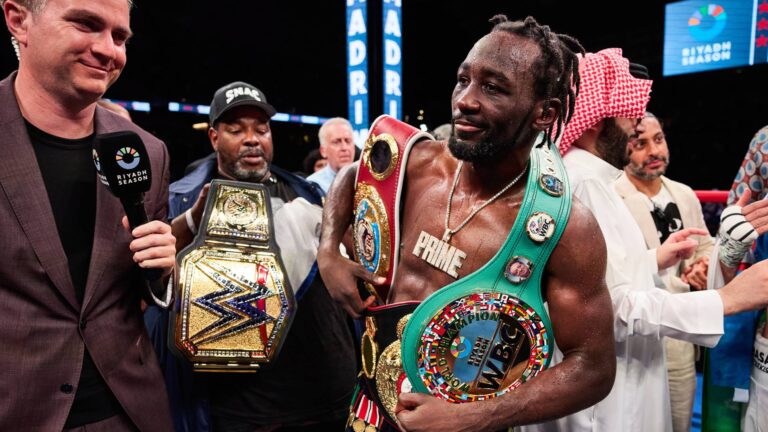 Le boxeur Kazakh Janibek Alimkhanuly se dit prêt à affronter Terence Crawford