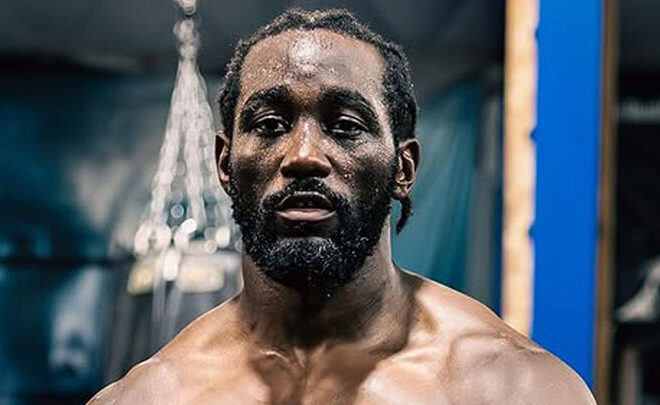 Terence Crawford est-il réellement blessé à l’épaule ? Terence répond