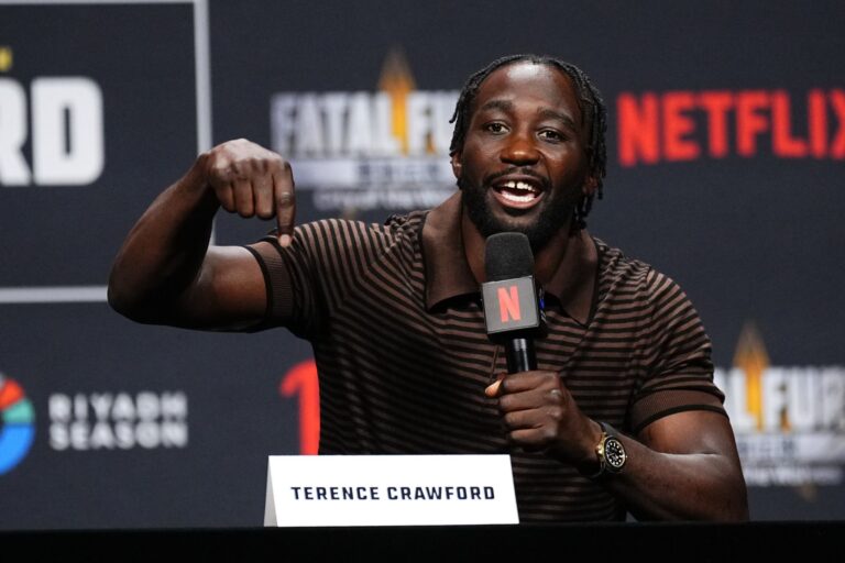 Terence Crawford nomme le plus dur puncheur qu’il a affronté : « Ce n’est pas Canelo ! »