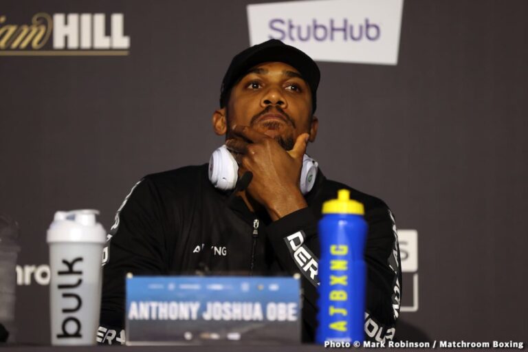Anthony Joshua pourrait faire un retour en 2025 dans un combat de 8 rounds