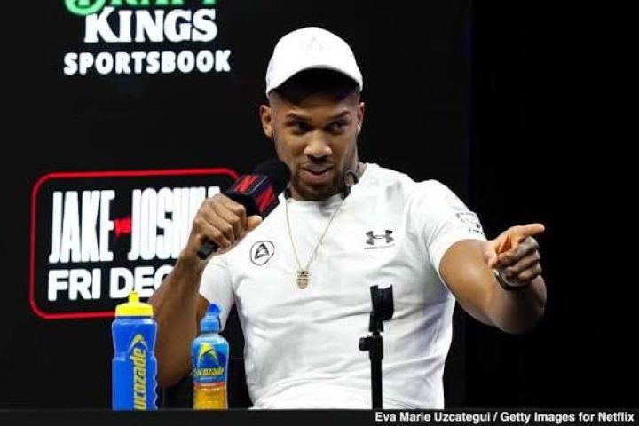 Anthony Joshua répond aux propos de Tyson Fury qui a promis de le mettre KO