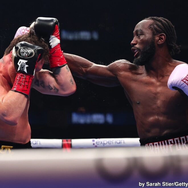 Terence Crawford critique le WBC pour ne pas avoir ordonné le combat Canelo vs. Benavidez