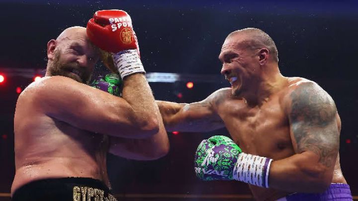 Oleksandr Usyk classe les poids lourds élites Tyson Fury, Anthony Joshua, Deontay Wilder, selon leur niveau de difficulté