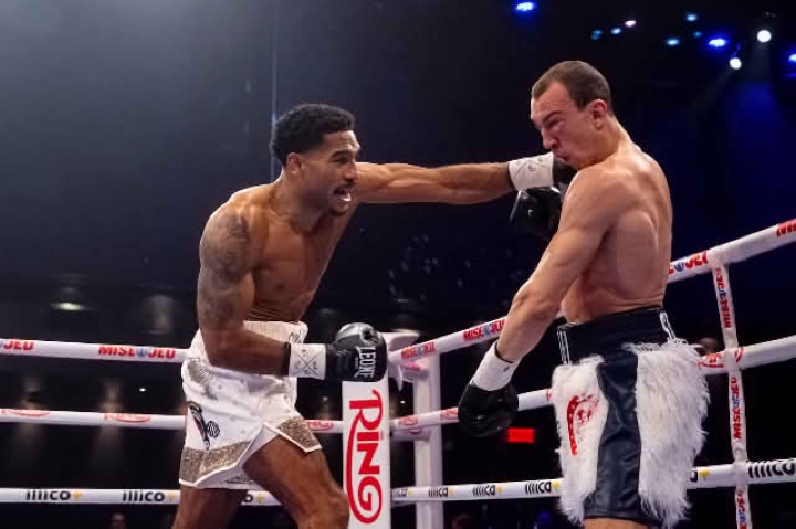 Osleys Iglesias stoppe Pavel Silyagin au 8e round et remporte le titre mondial IBF vacant des super-moyens