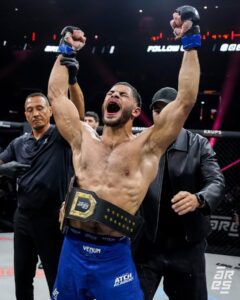 Walid Masmoudi décroche sa ceinture et s’impose comme l’un des nouveaux visages du MMA Français